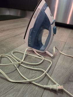Used Black+Decker iron