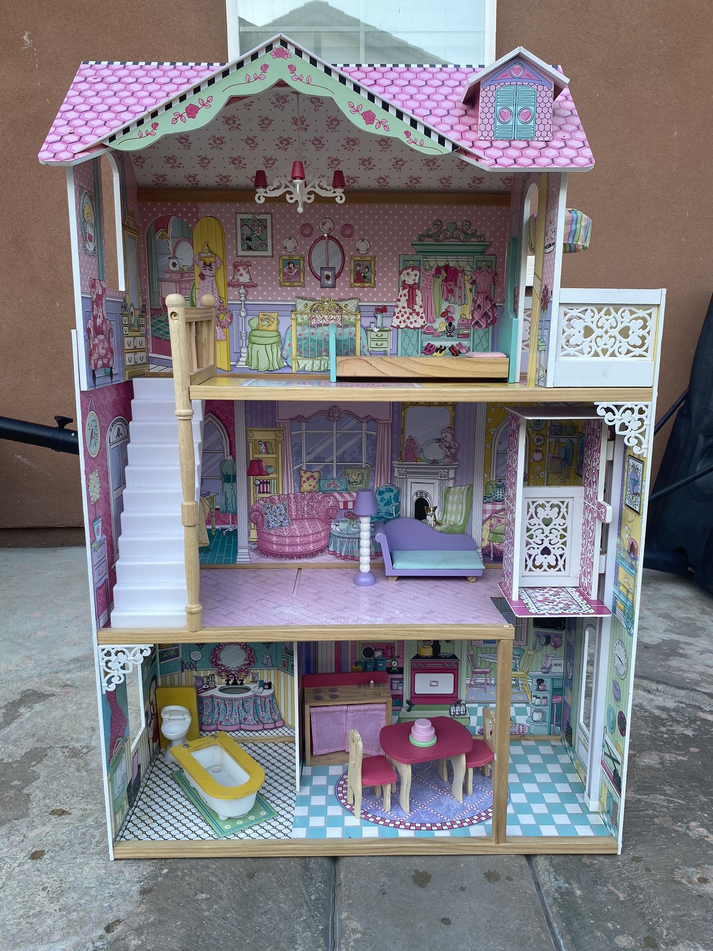 Barbie Dream 3 Story Wooden Doll House w/ Barbie Van