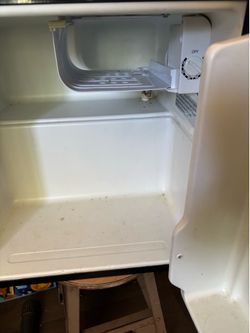 Refrigerator mini