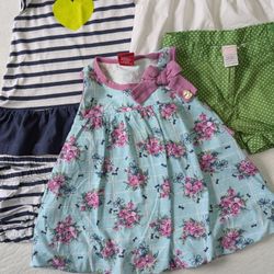 Baby clothes. 3 Set. Size 6M