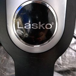 36511

LASKO T36511 36" OSCILLATING TOWER FAN WITH REMOTE CONTROL

