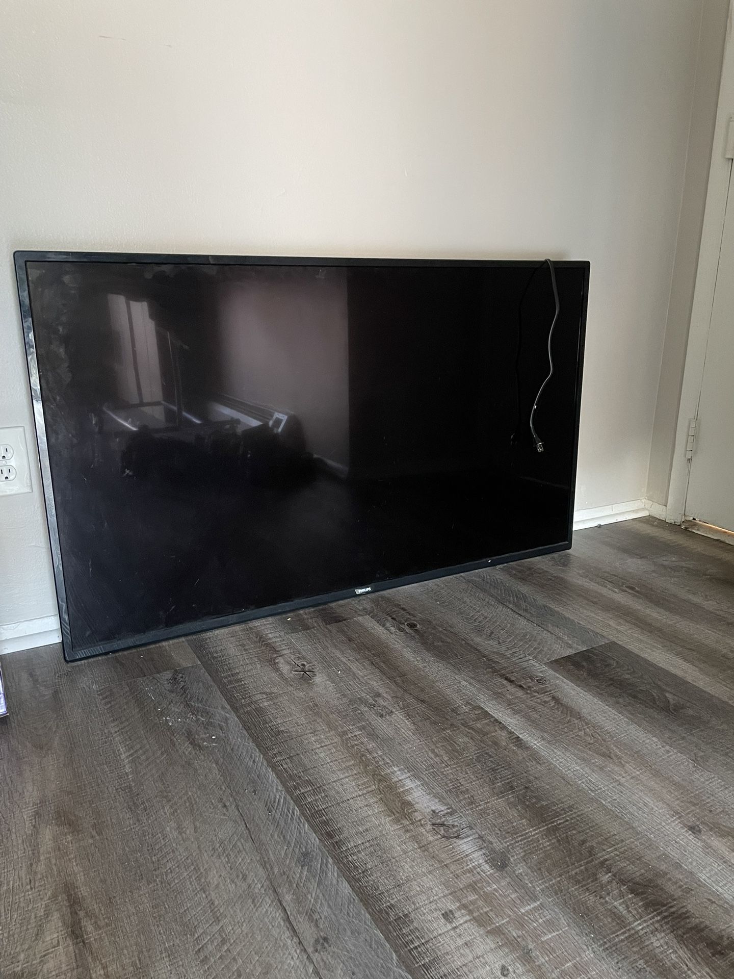 55’ TOSHIBA READ DESCRIPTION