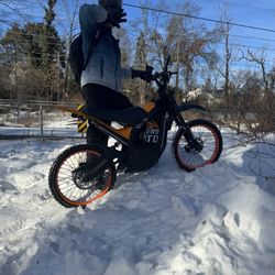 Cheerdmoto XCEED 72v 30ah Electric Dirtbike (TRADES WELCOME)