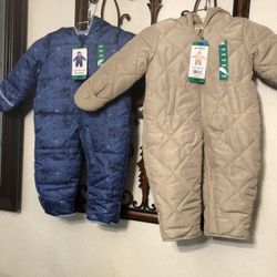 KIDS SNOW  BIBS PANTS JACKETS  BOOTS  25  EACH CASH ONLY AVAILABLE 