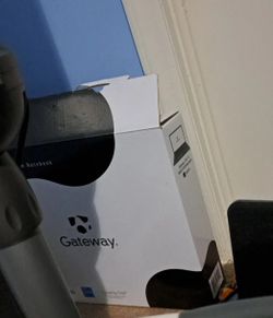 Gateway Ultra Slim Notebook 15.6 512GB SSD 16gb Ram 