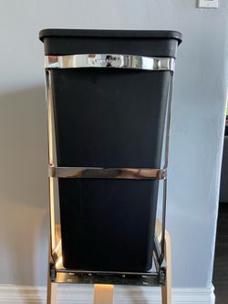 30L Simplehuman under counter pull-out trash can