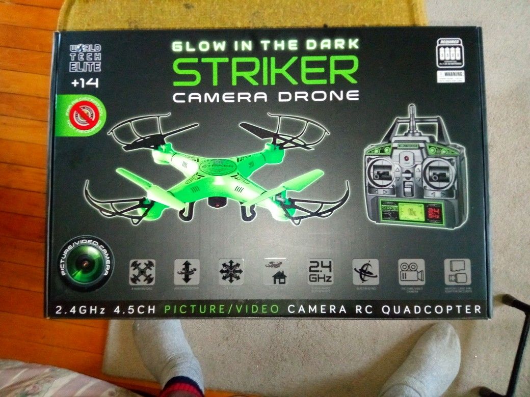 Glow in the dark store striker camera drone