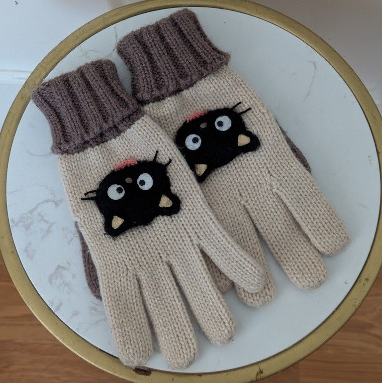Sanrio Smiles Knitted Gloves with Choco Cat Cute Beige Green Knit Gloves