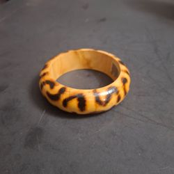 Vintage Chico's Leopard Print Wood Bracelet In Light Colored Wood, Made In Phillipines Domed 1" Wide 2 3/8" Opening - Vintage