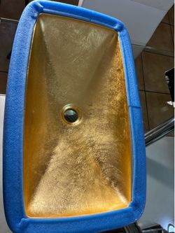 Maestro bath sink and faucet brand new