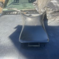 honda st 1300 seat
