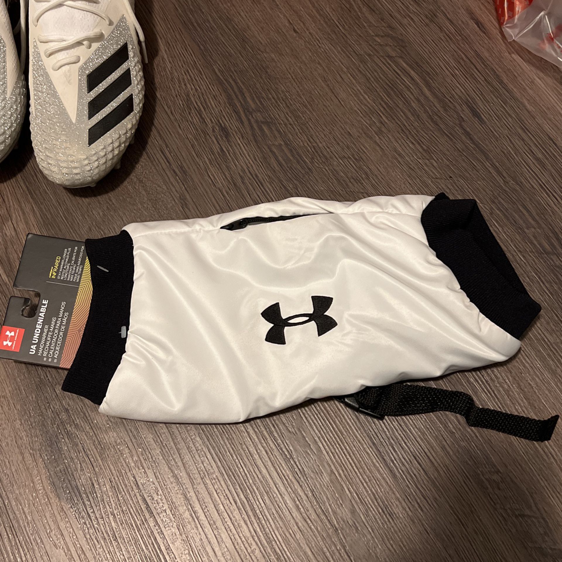 Gucci, Air Max, Limited Edition Von Miller Addidas, Addidas Cleats, Under  Armour Hand Warmer for Sale in Spring Hill, FL - OfferUp