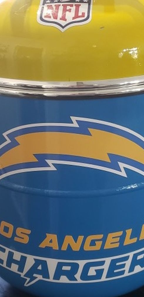 One Of A Kind Los Angeles Chargers NFL Cooler / Ice Chest Only 1 Available $60