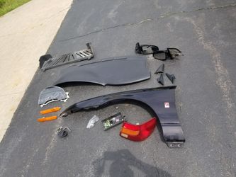 00 01 02 Saturn SL1 SL2 Dash pad fender mirrors