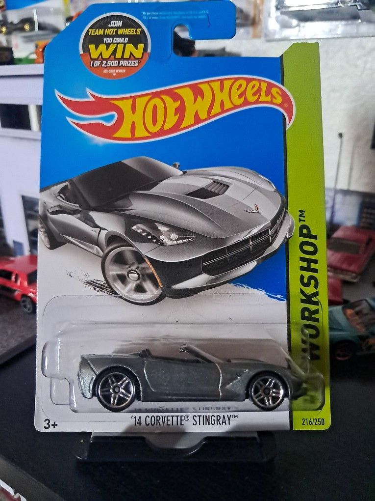 Hot Wheels '14 Corvette Stingray