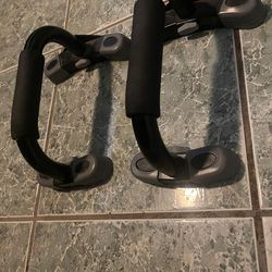 Pushup bars