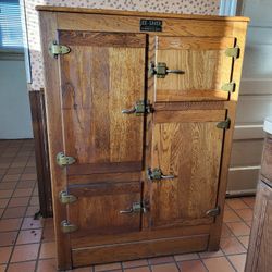 Vintage Ice Box