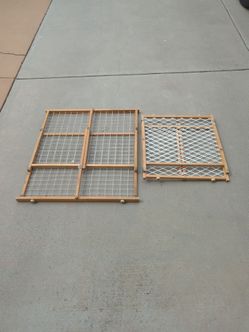 Baby / dog gates