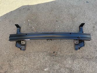 19-20 Ford Edge / Lincoln Nautilus Steel Front Bumper Reinforcement w/Tow Hook OEM Style