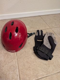 Kayak helmet NRS kayaking water gloves SZ L