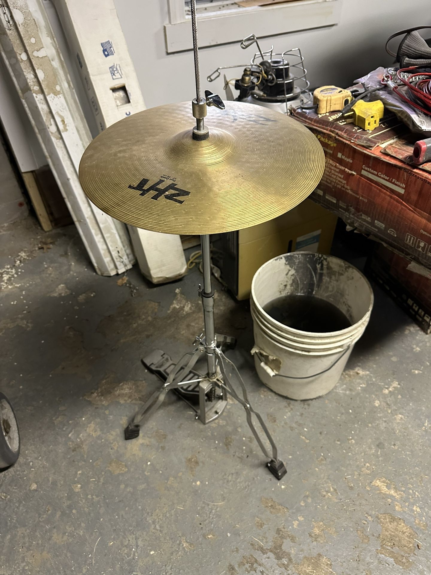Zildjian Cymbal