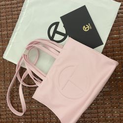 Telfar Medium pink Bag 			
