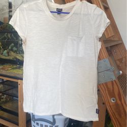 Medium White Plain Womens Patagonia T Shirt 