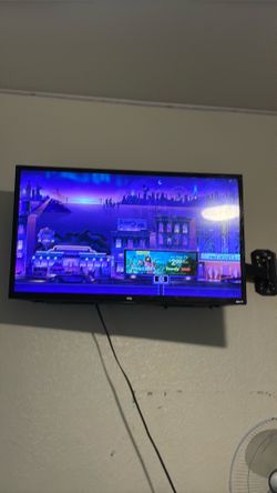 Roku tv with remote !!