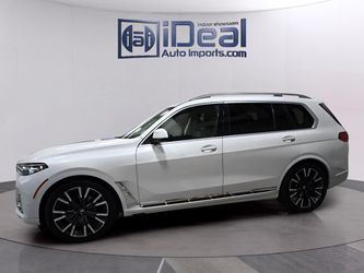 2021 BMW X7