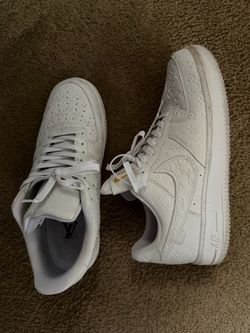 Nike Air Force 1 x LV