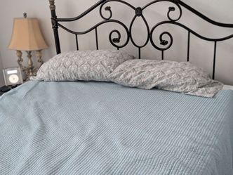 Iron bed