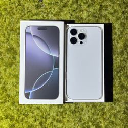 iPhone 16 Pro Max | 256GB | White Titanium | Factory Unlocked