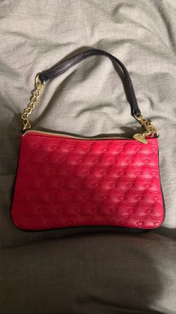 Betsey wristlet