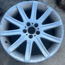Set Of BMW 7 Series Oem Wheels 19”