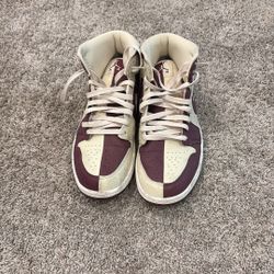 Air Jordan 1 Cherry Split