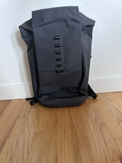 Bellroy Apex Backpack for Sale in Seattle, WA - OfferUp