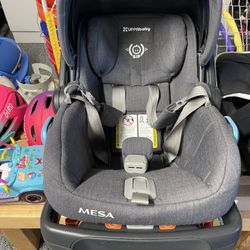 Uppababy Infant Car Seat With 4 Bases
