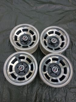 1976-82 Corvette Factory Aluminum Wheels