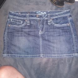 Miss Me Skirt Size M
