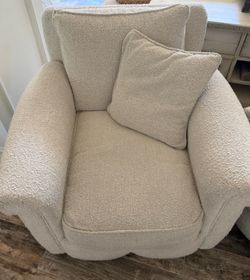 Swivel chair