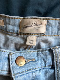 Women’s jeans