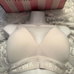 VICTORIA’S SECRET PINK push-up bra 32 DD