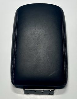 14-15 Infiniti Q50 Armrest / Center Console Lid Black Leather White Stitching