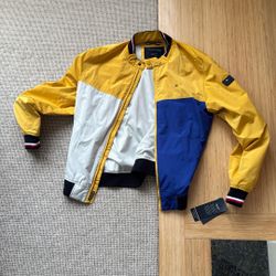 *NEW* Tommy Hilfiger Wind Breaker