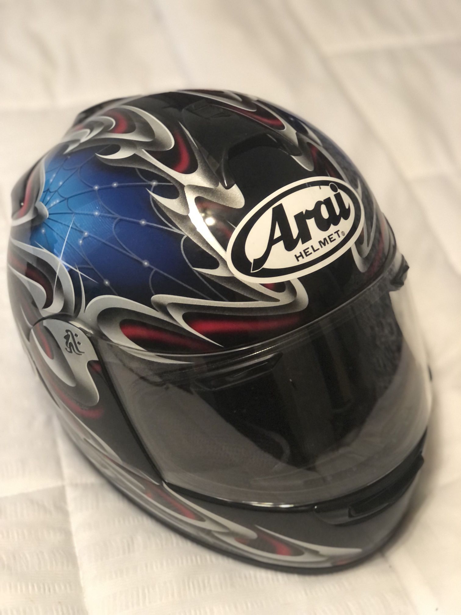 Arai Motorcycle Helmet (M)