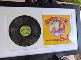 Similar hendrix are you experienced.    Collectors album with playing records