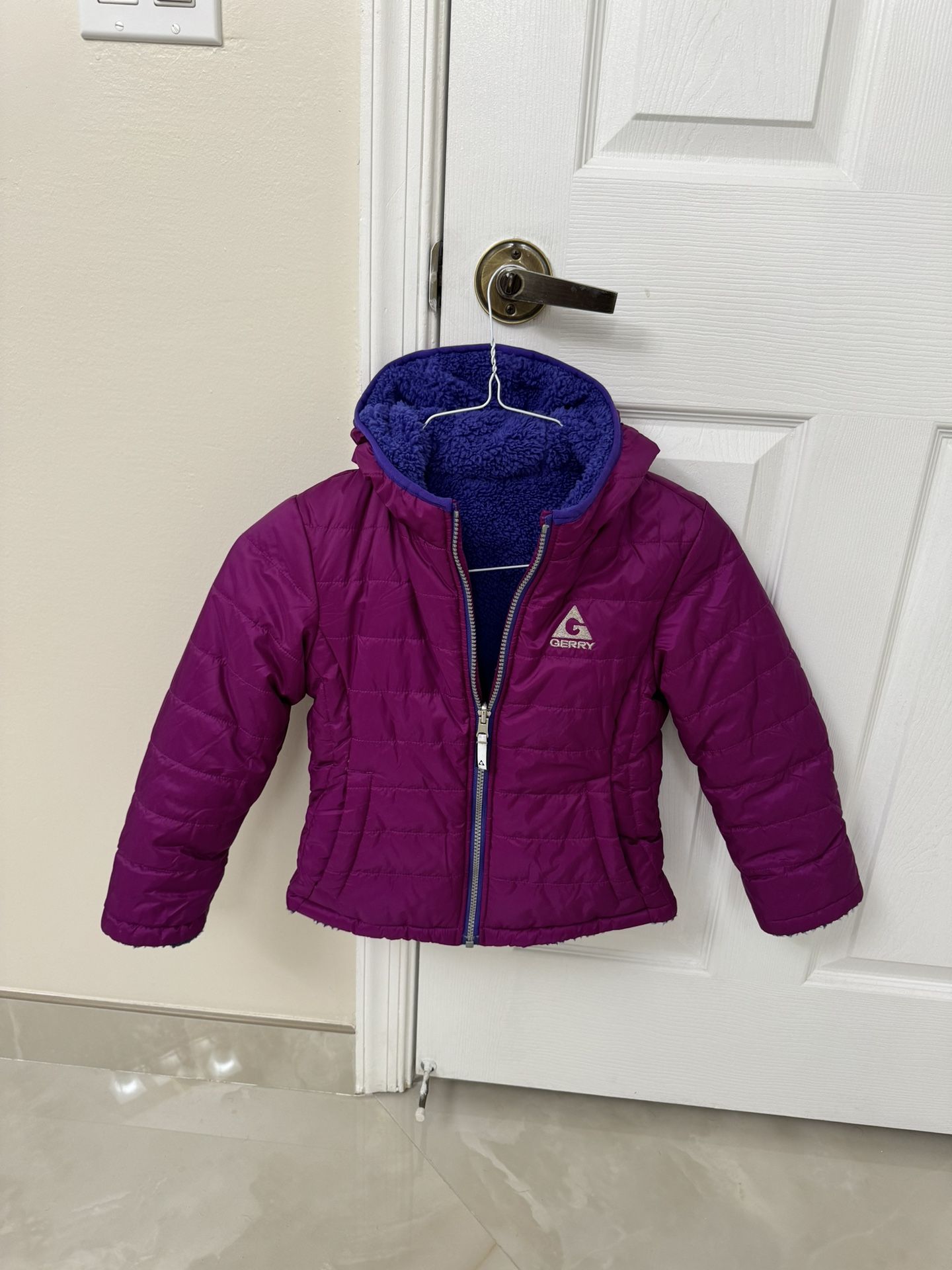 Girls Size 5/6 Gerry Warm Winter Purple Jacket Excellent Condition Located In Weston