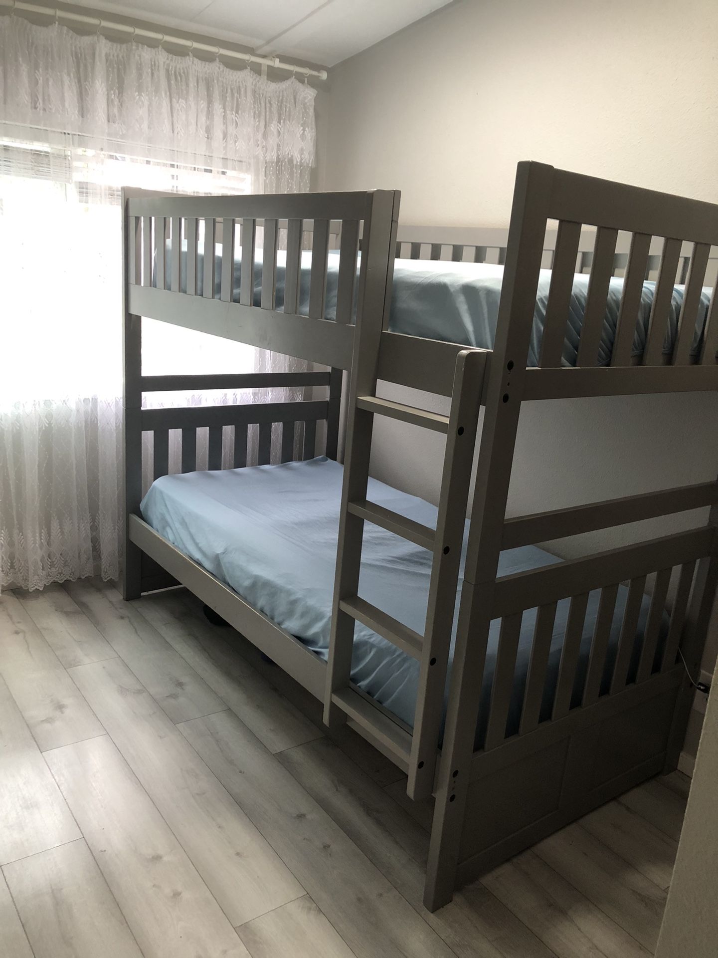Twin Bunk Bed For Adults