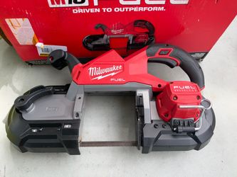 Milwaukee m18 deepcut bandsaw
