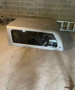 05 Silverado Cap 6.5 Ft Bed